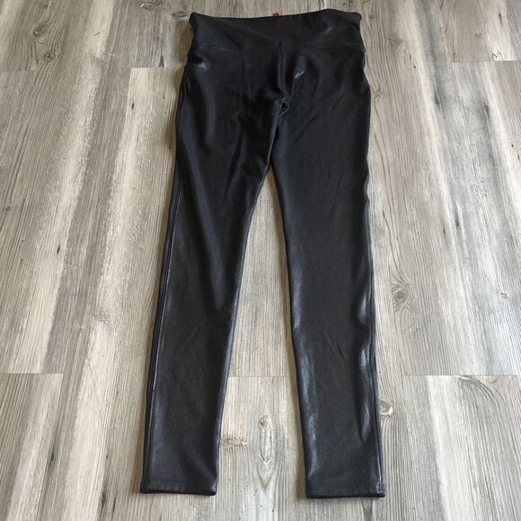 NWOT SPANX FAUX LEATHER BLACK LEGGING Size Medium (MSPR $98) - Picture 4 of 9